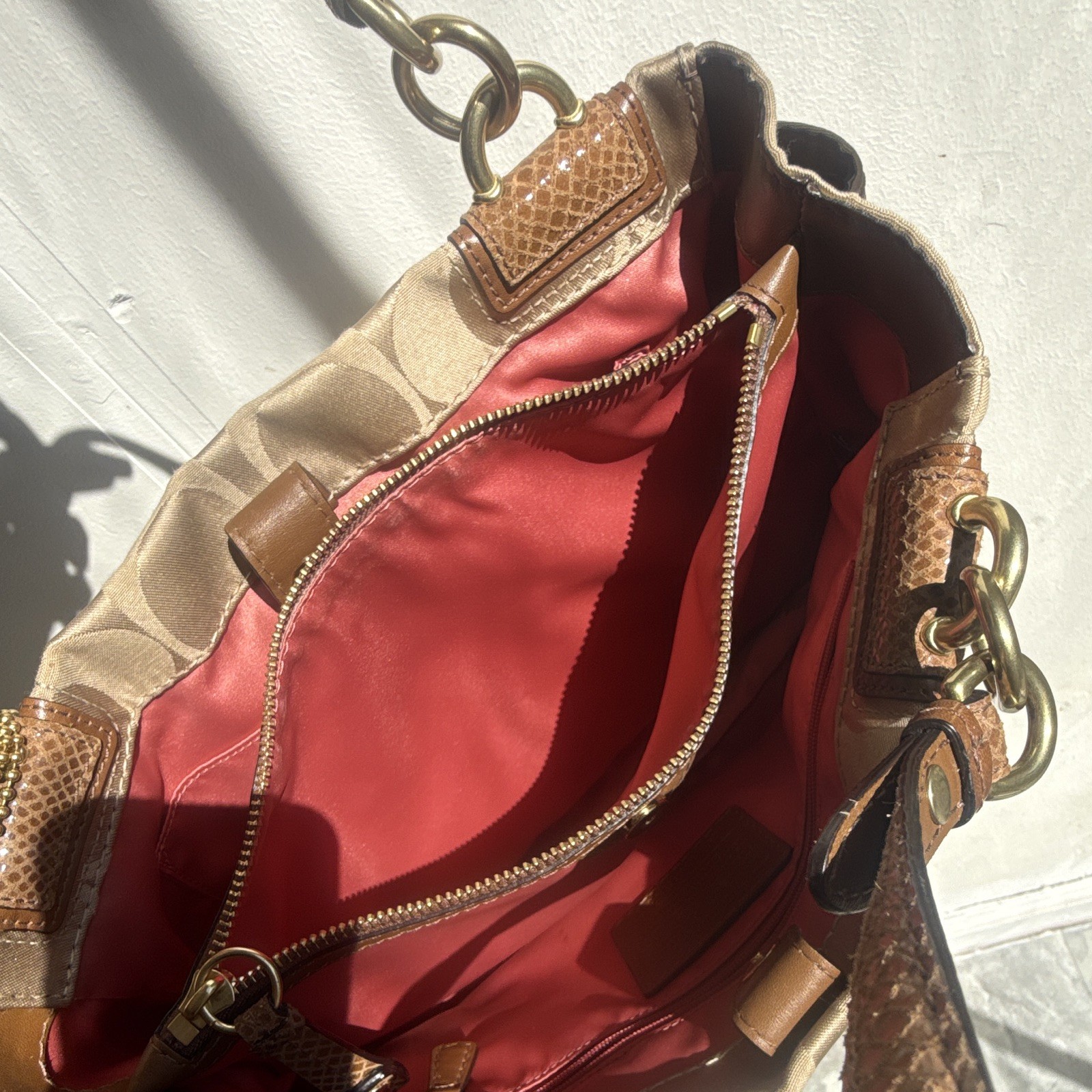 Coach Signature Logo Beige/Brown Shoulder Bag Zip, Inner Pockets, Charm