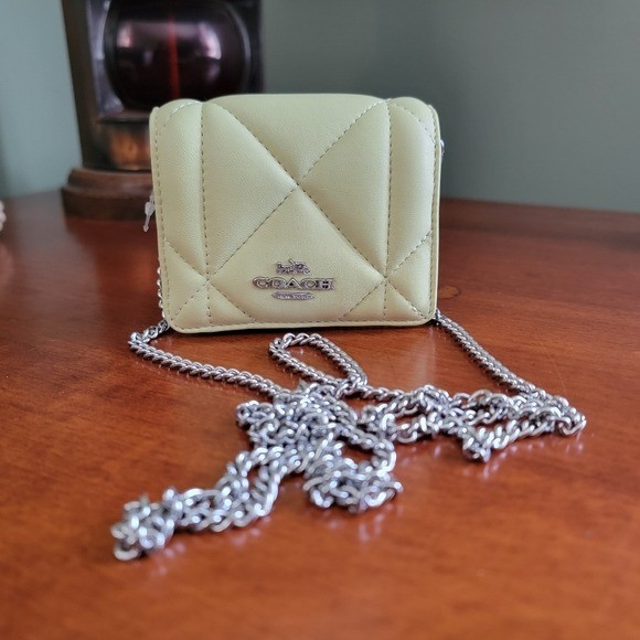 Coach CJ528 Puffy Diamond Mini Wallet Chain Lime Green Napa Leather Bag NWOT