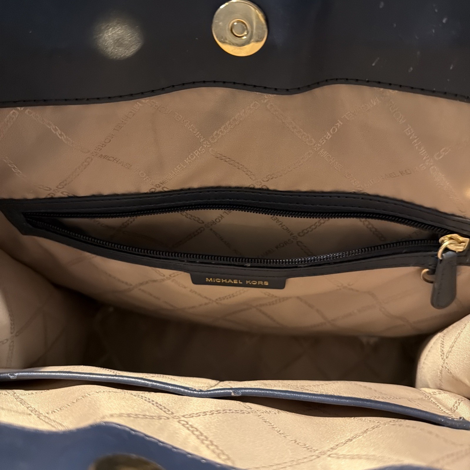 Michael Kors Large Tote Kenly Handbag Navy Messenger