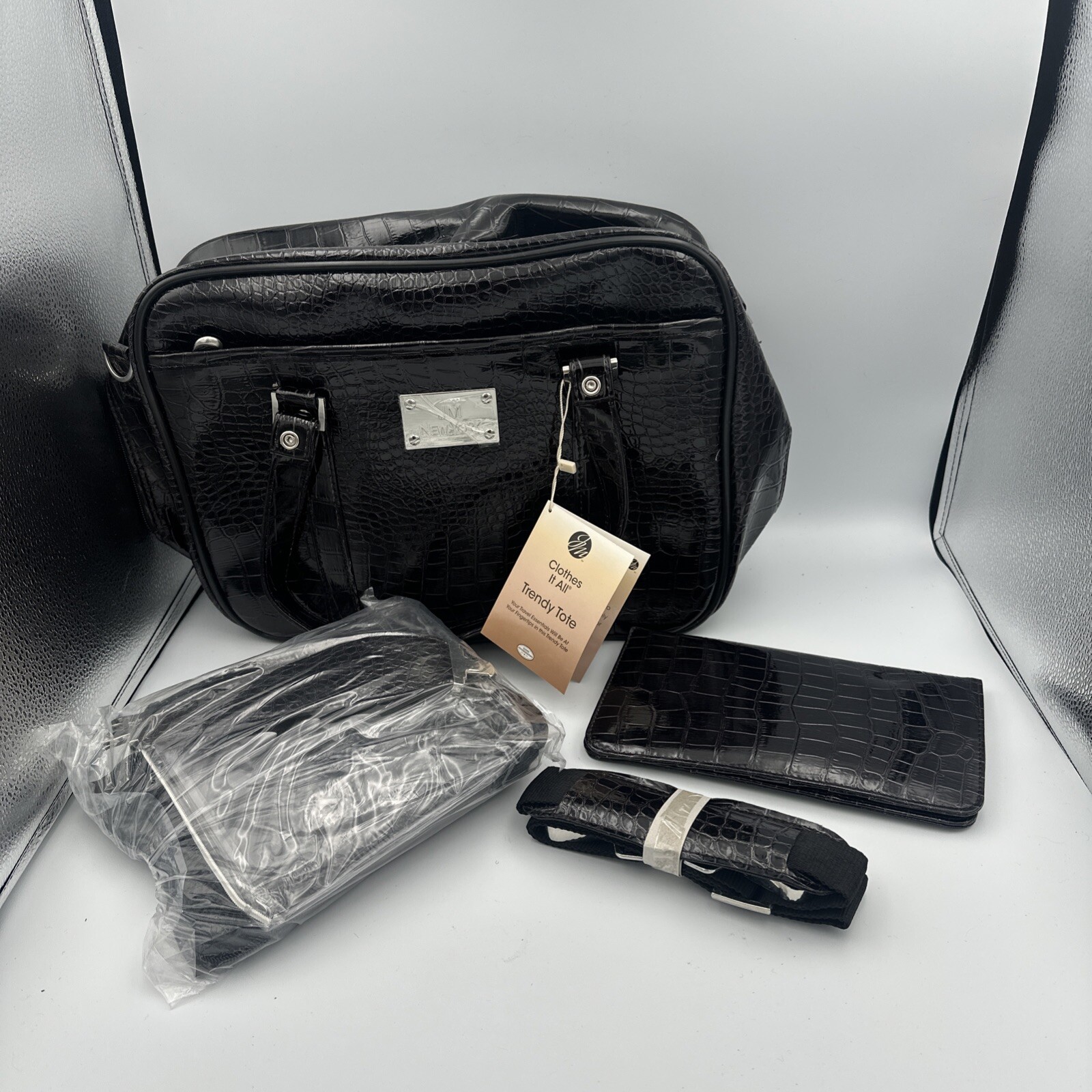 JM New York Trendy Tote Bag Set Black/Brown Hue Wallet Travel Tote Zip NWT