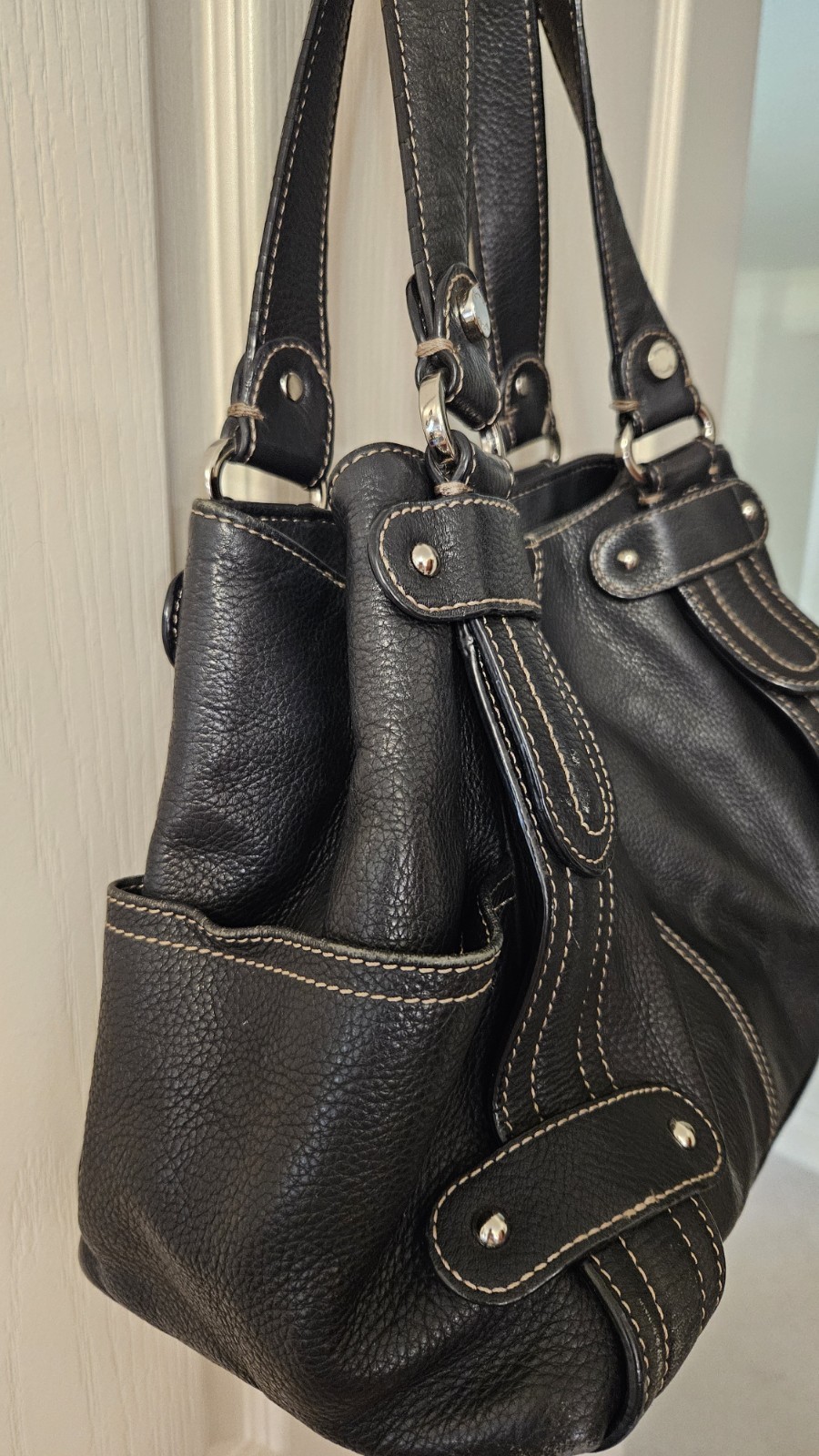 Tignanello Genuine Pebbled Leather Black Shoulder Bag w/ Silver color Hardware