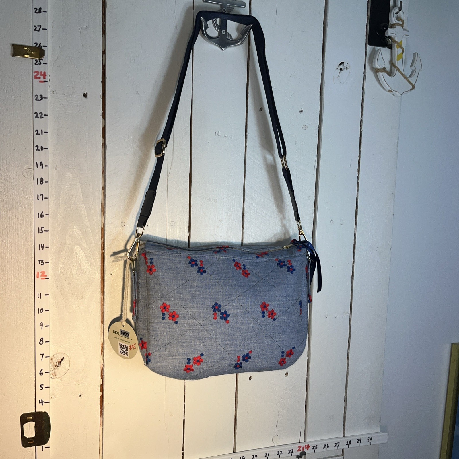 Lidia’s Handmade Embroidered Quilted Bag 0900-3