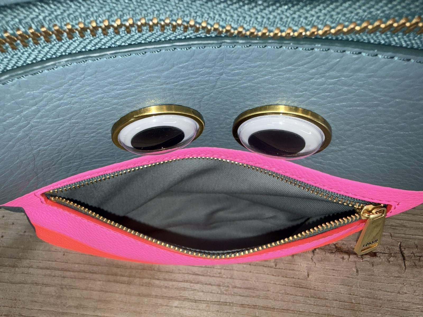 Fossil Piper Bot Toaster Googly Eye Bag Teal Pink Coral Crossbody