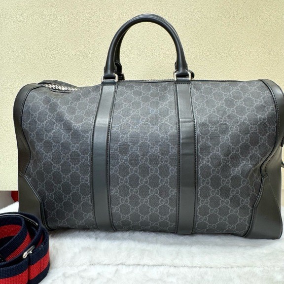 Gucci Keepall 42 Black Monogram Travel Bag With Shoulder Strap
