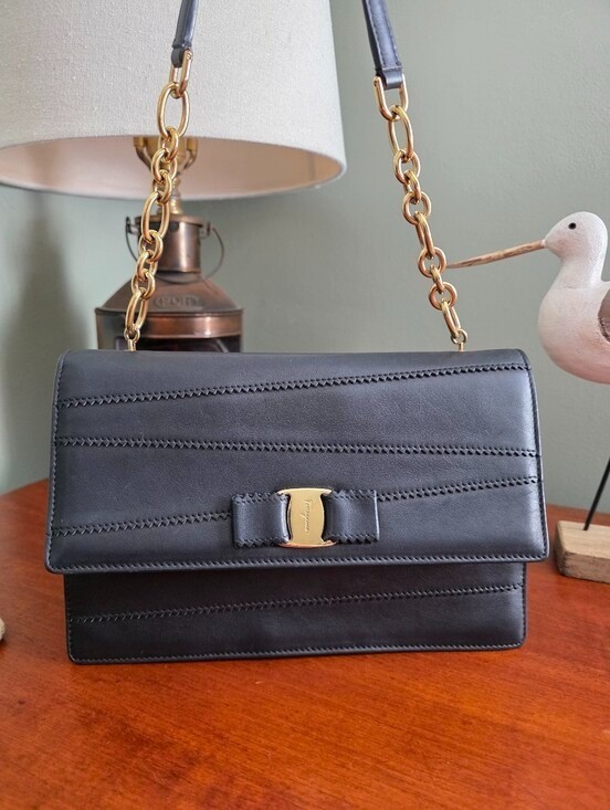 Salvatore Ferragamo Ginny Vara Bow Black Calf Leather Chain Shoulder Bag