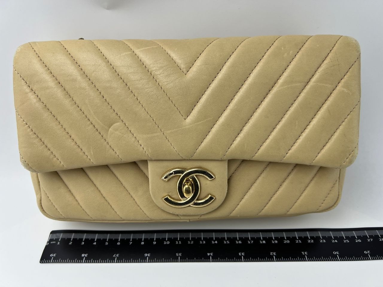 Chanel Timeless/Classique leather handbag