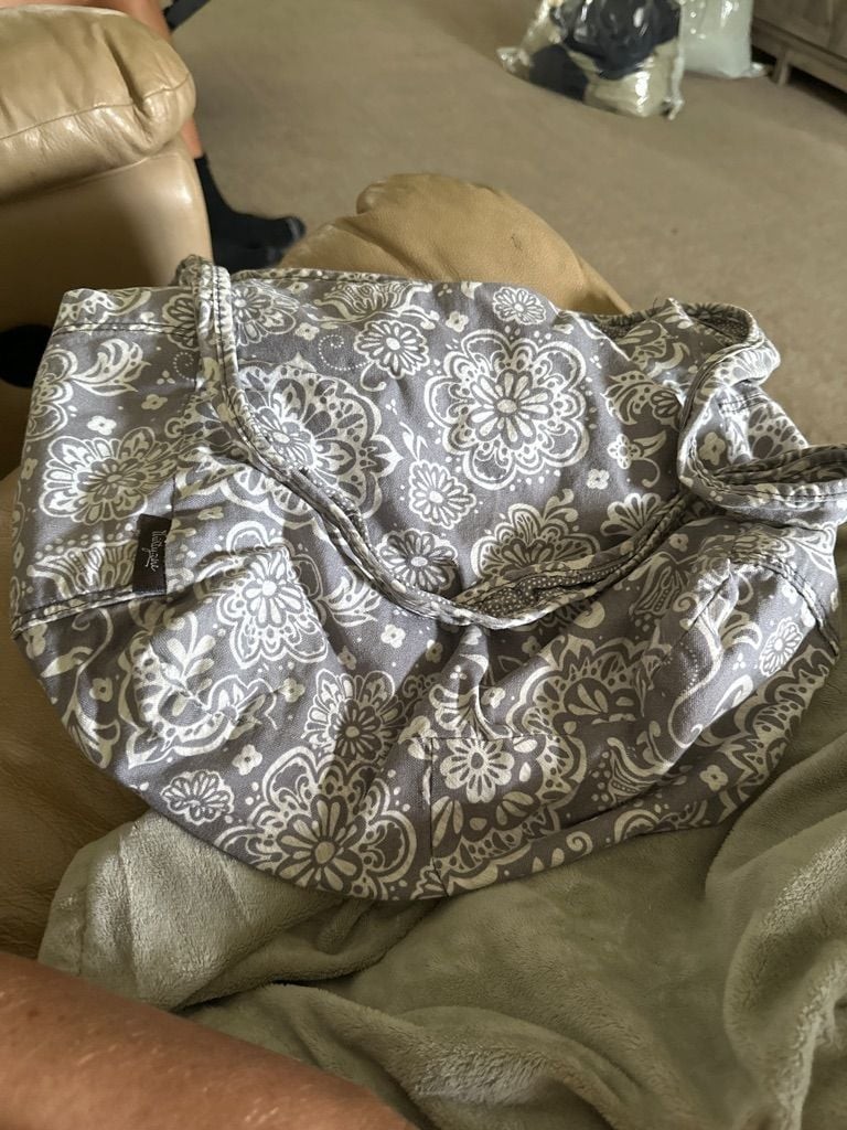 Thirty-One Gifts Gray Floral Pattern Shoulder Tote Bag