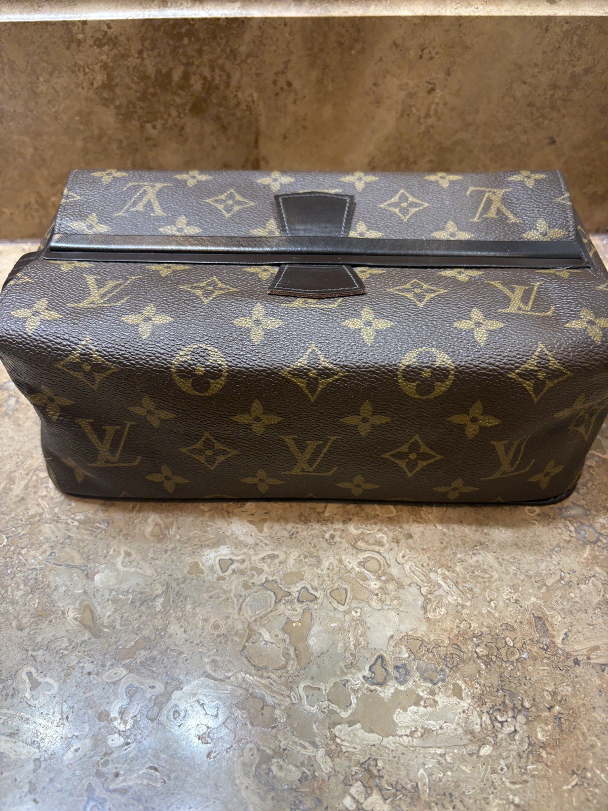 Rare Vintage Louis Vuitton Monogram Dopp Kit Toiletry Travel Pouch Bag