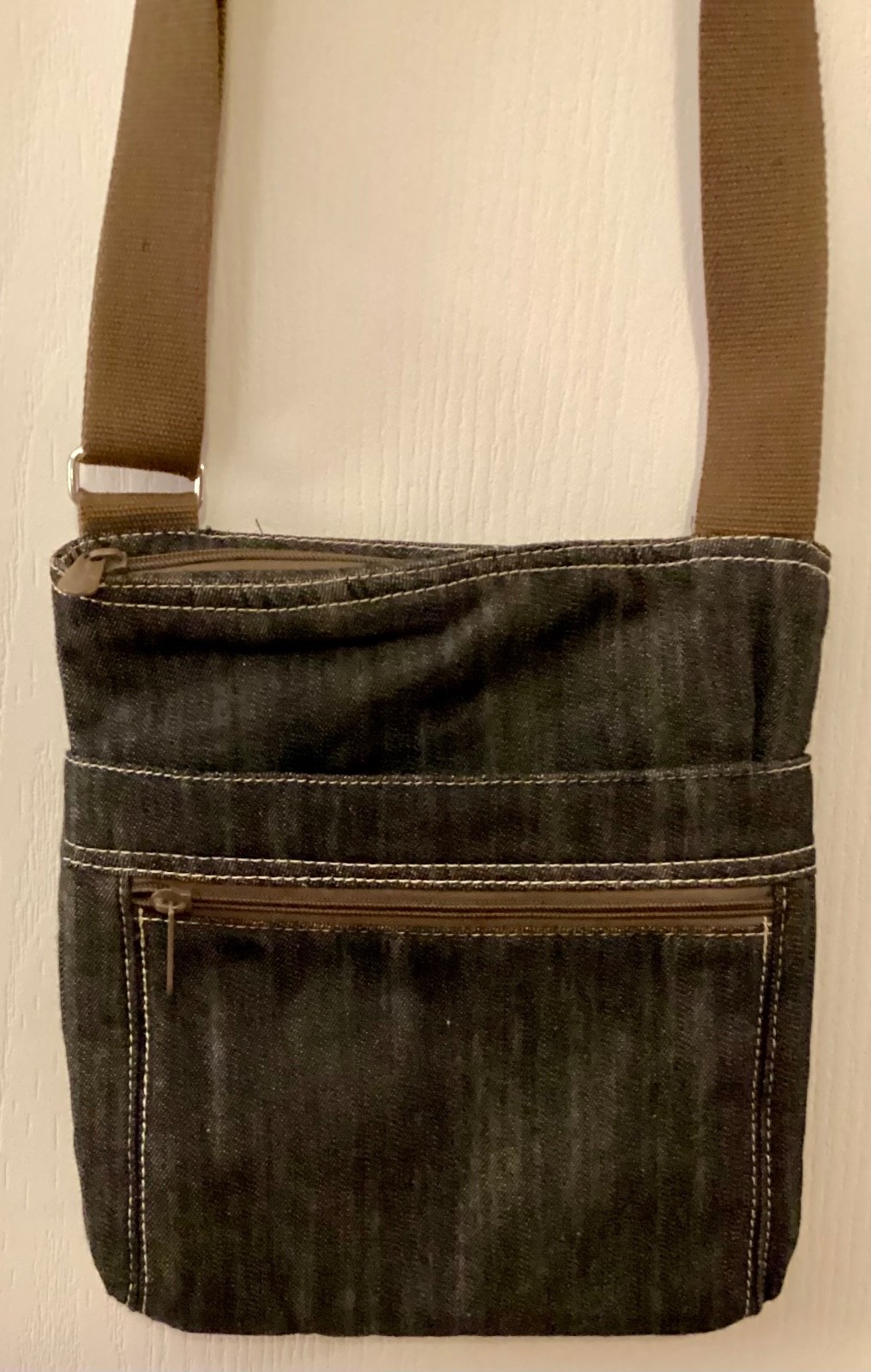 Thirty-One Denim Crossbody Shoulder Bag/Purse Adjustable Strap