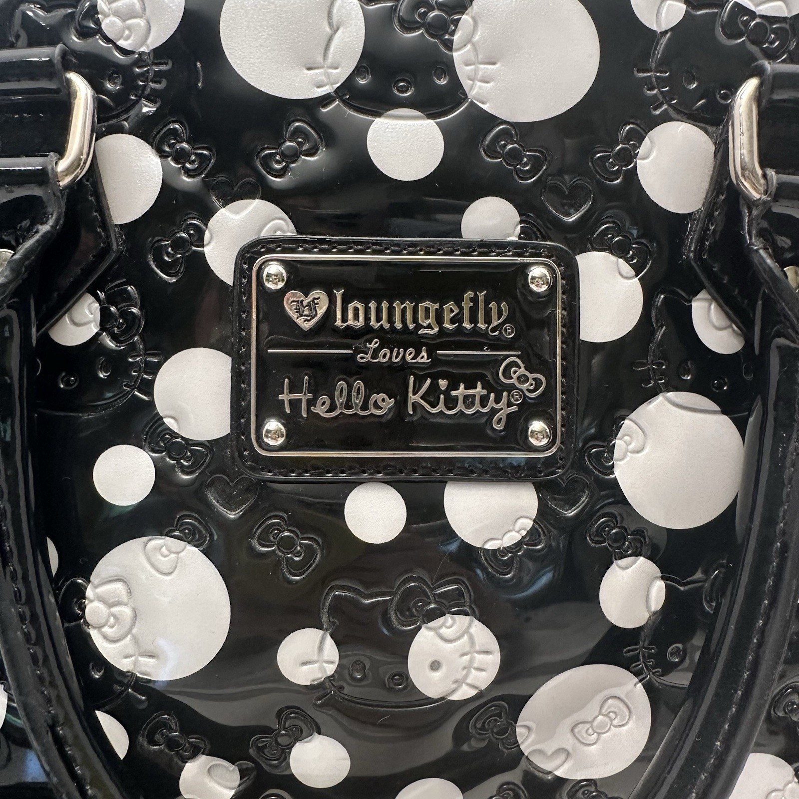 2013 Loungefly x Hello Kitty Embossed Polka Dot Bowler Bag Purse & Wallet RARE