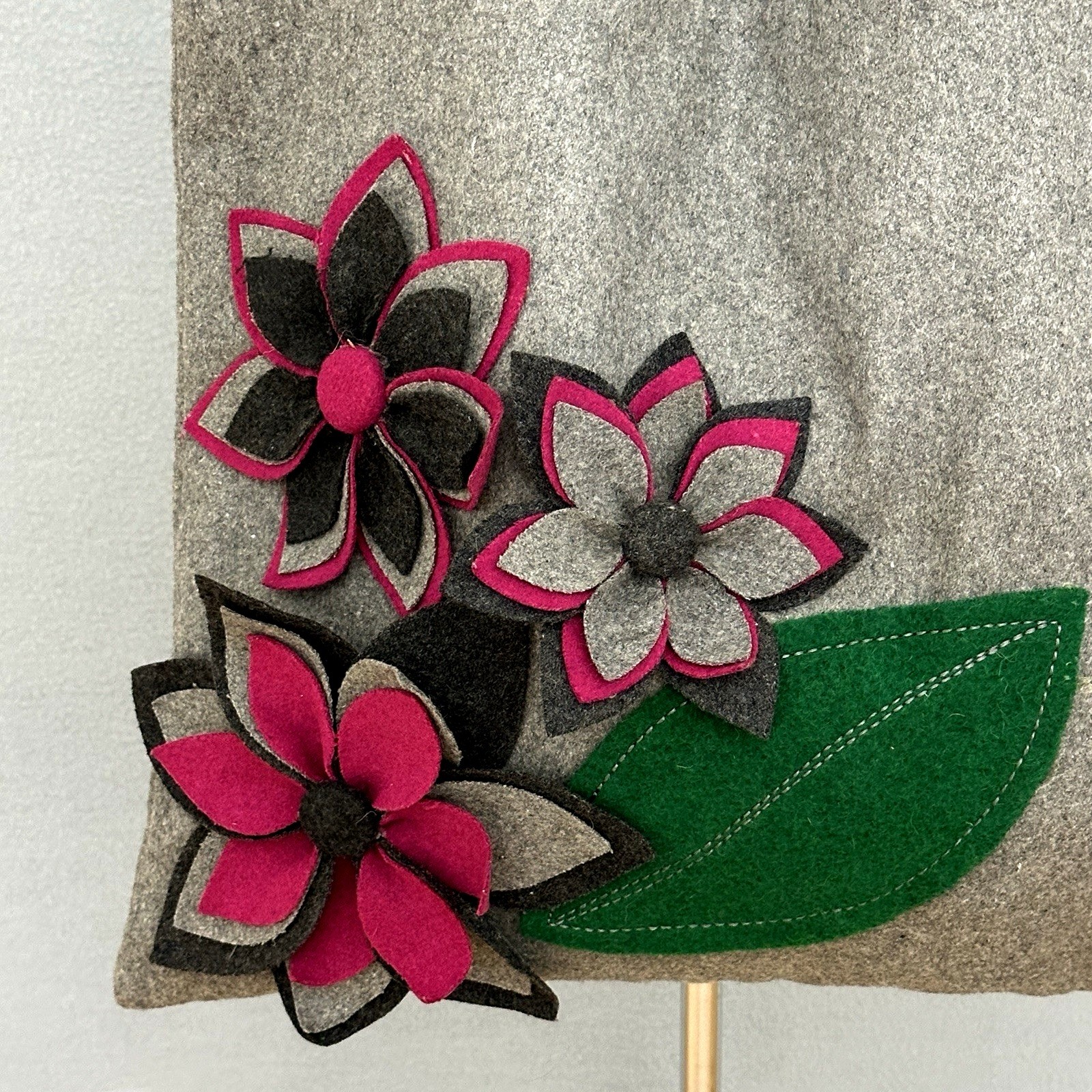 Gray Felt Floral Applique Tote Bag Magenta Flower Large Shoulder Bag Handcrafted