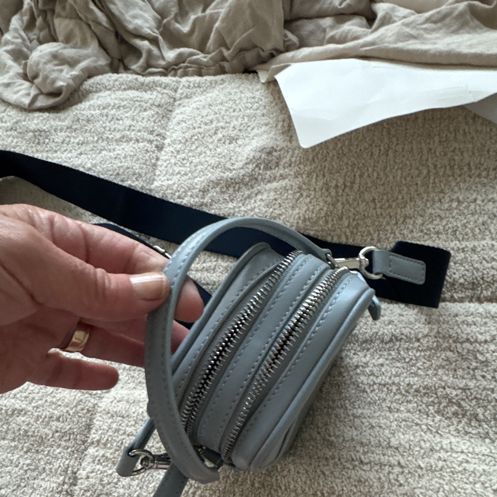 We-ar4-Light Blue Crossbody Bag Zip Closure Detachable Strap Silver Hardware