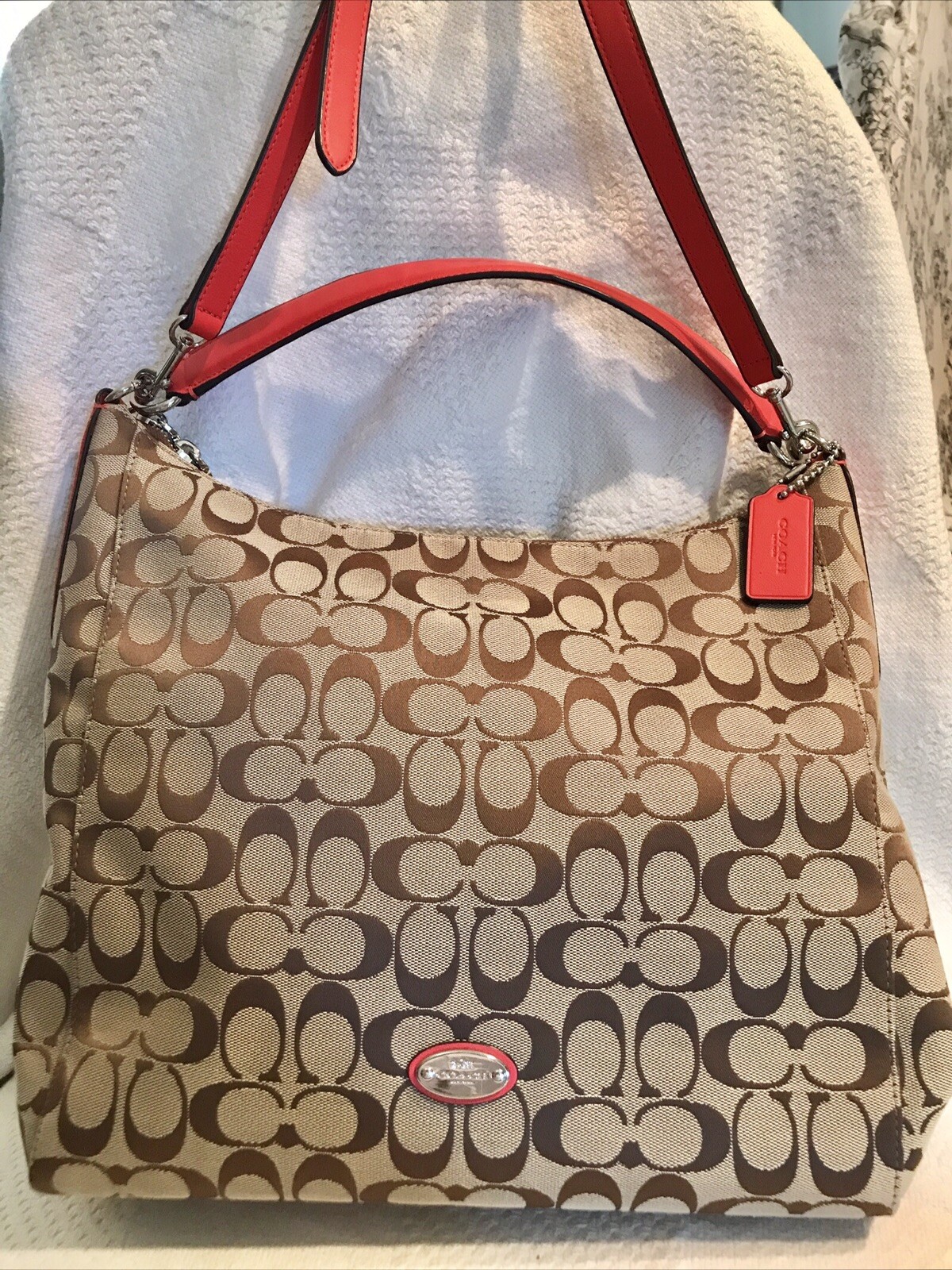 COACH Shoulder Crossbody Bag Signature C Canvas Leather Beige Red 13”x12” RARE!