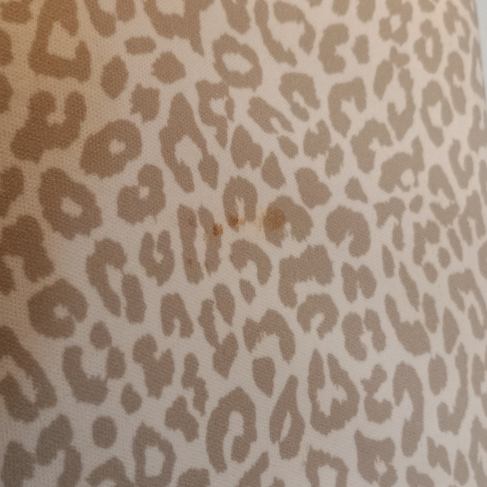 JEN&CO Leopard Print Perforated Zip Purse With Rope Handles & Makeup Bag