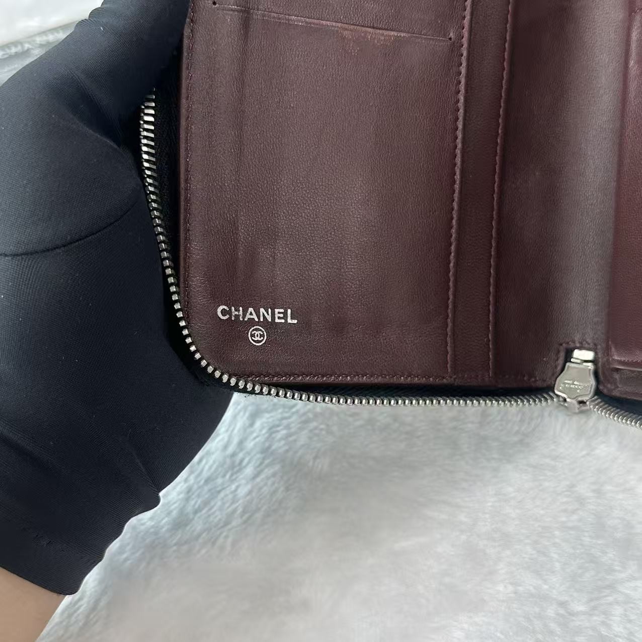 Chanel Classic Black Long Zip Around Wallet DX522 @pre-verified by eBay 26.06.18
