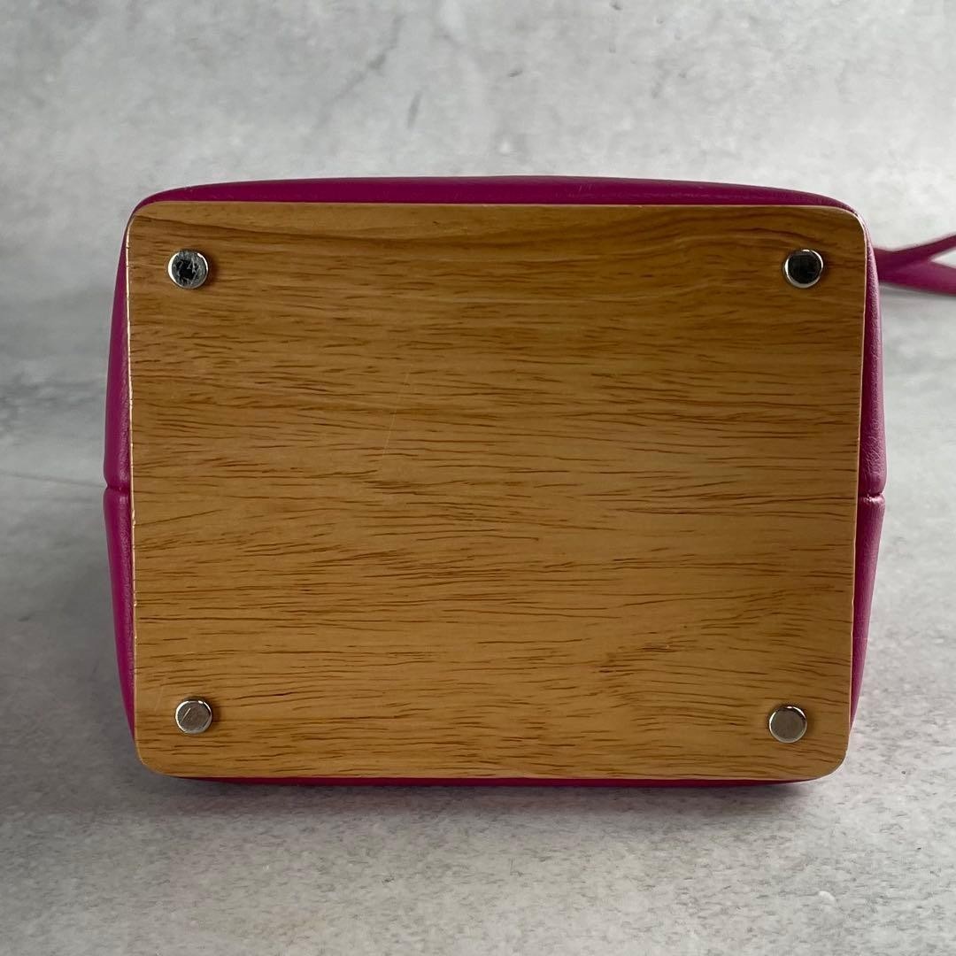 PERRIN PARIS Leather Wood Frame Shoulder Bag Pink Magenta Purse Mint Condition