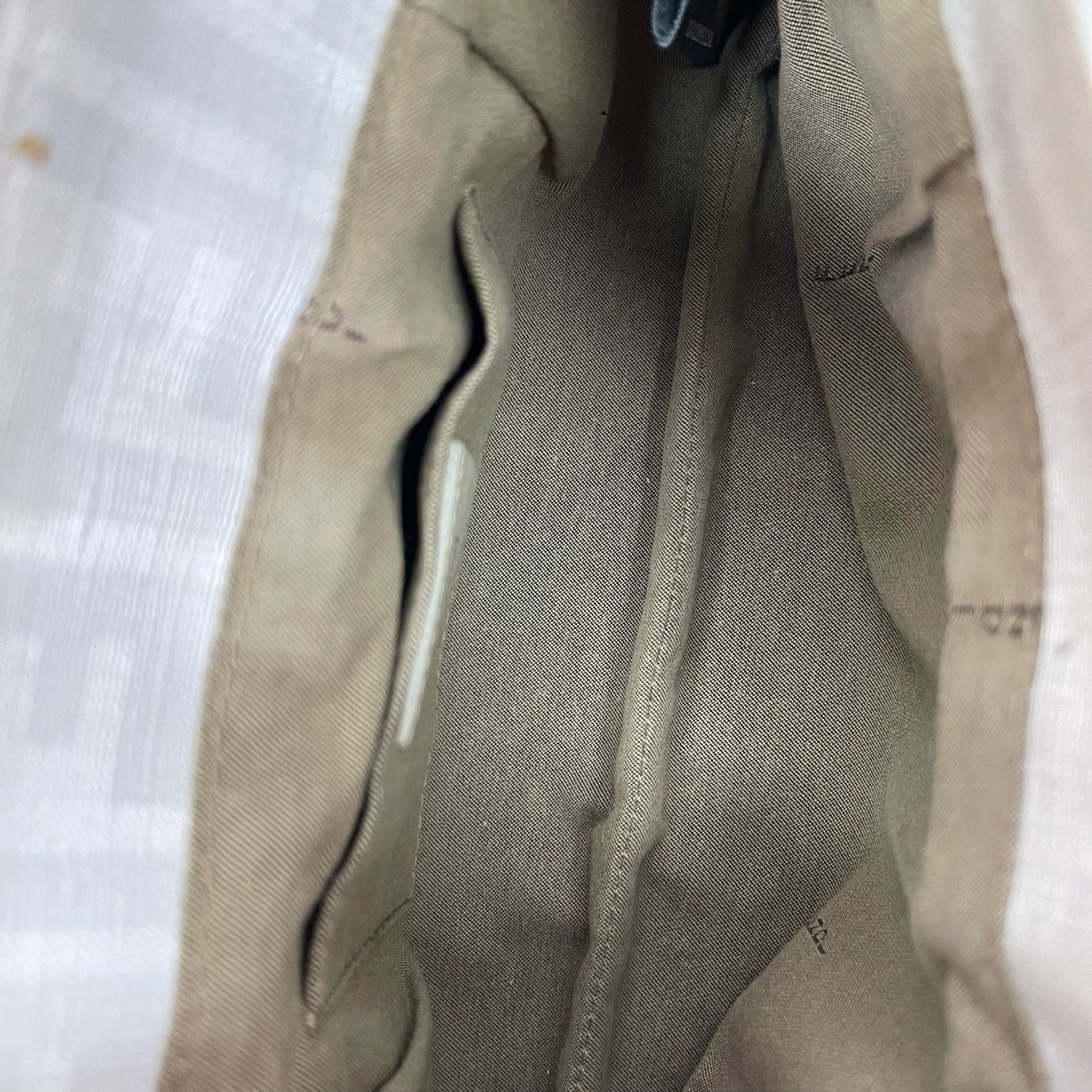 Fendi FF Monogram Shoulder Bag（ 32×16）cm