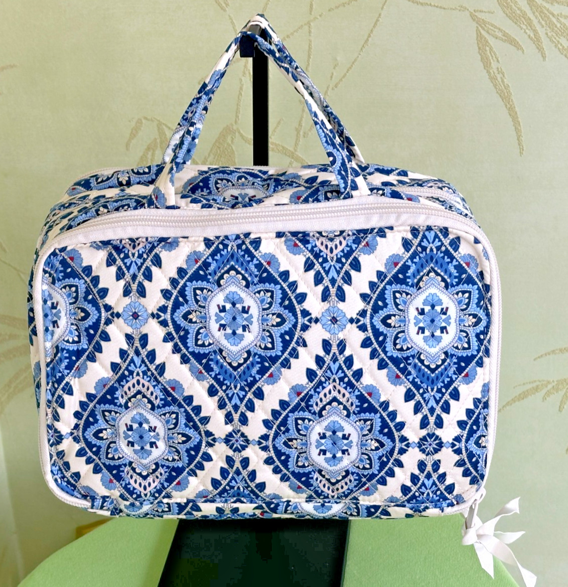 VERA BRADLEY LARGE ORIGINAL DUFFEL BAG + ULTIMATE TRAVEL CASE:NWT CAMBRIDGE BLUE