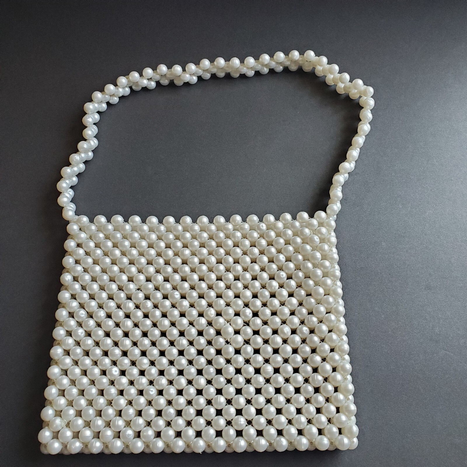 Faux Pearl Beaded Handbag – Mini Purse – Wrist Purse 7×5.5in Fashion Top Handle
