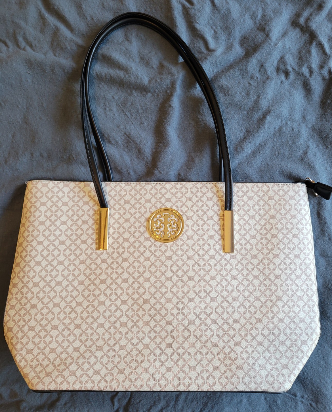 Brand New Ladies Purse