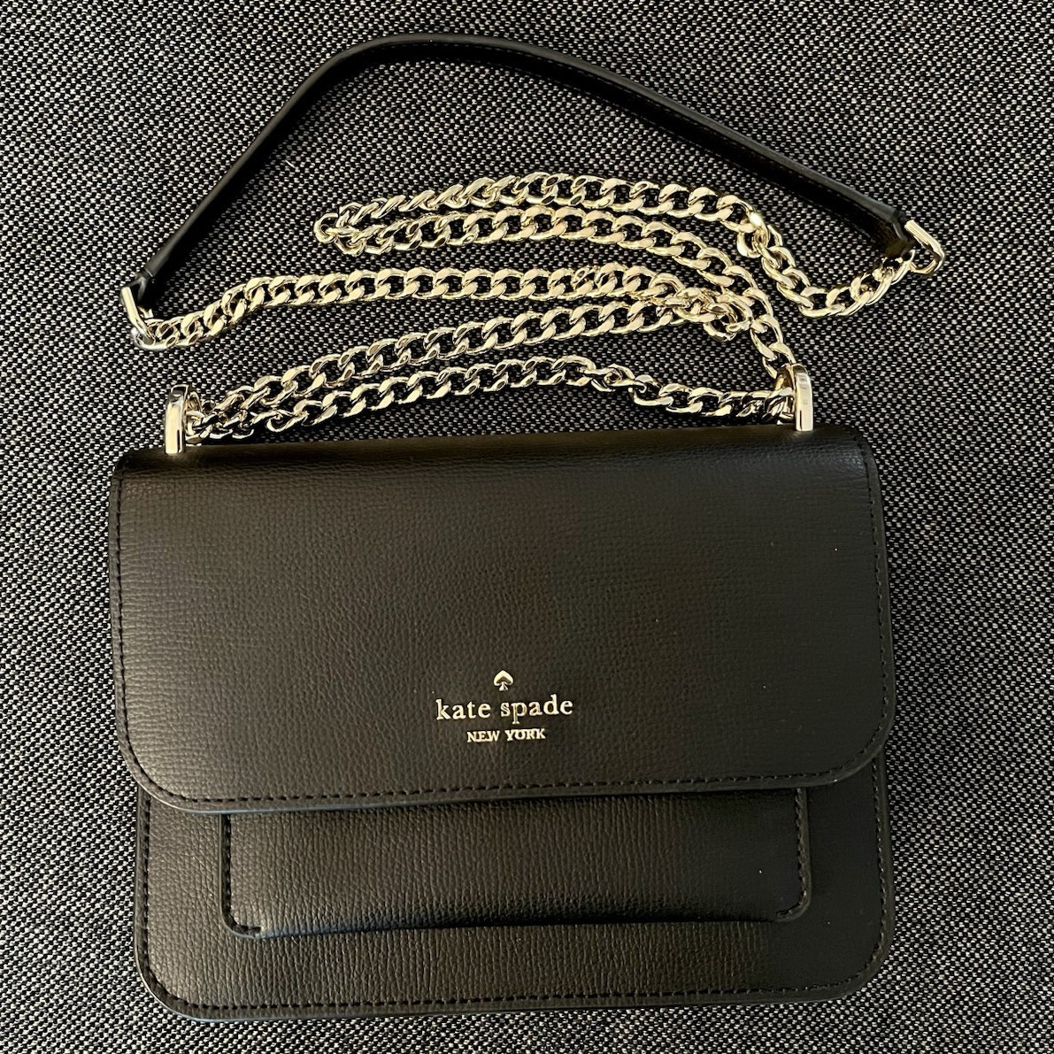 Kate Spade New York Small Black Convertible Crossbody Bag w/Gold Chain Strap