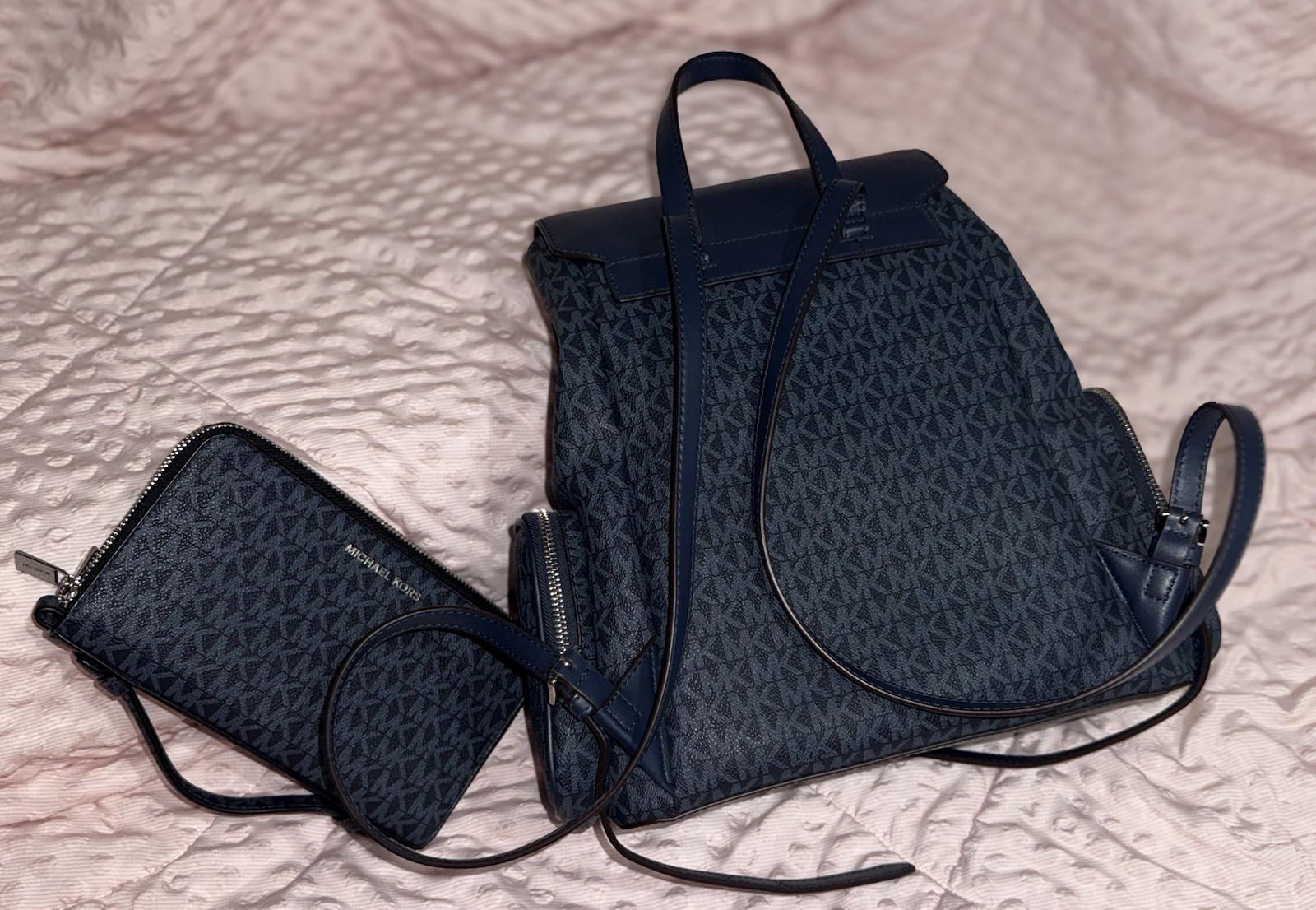 Michael Kors Large Abbey Backpack Admiral Womens Blue MK Navy Trifold Wallet