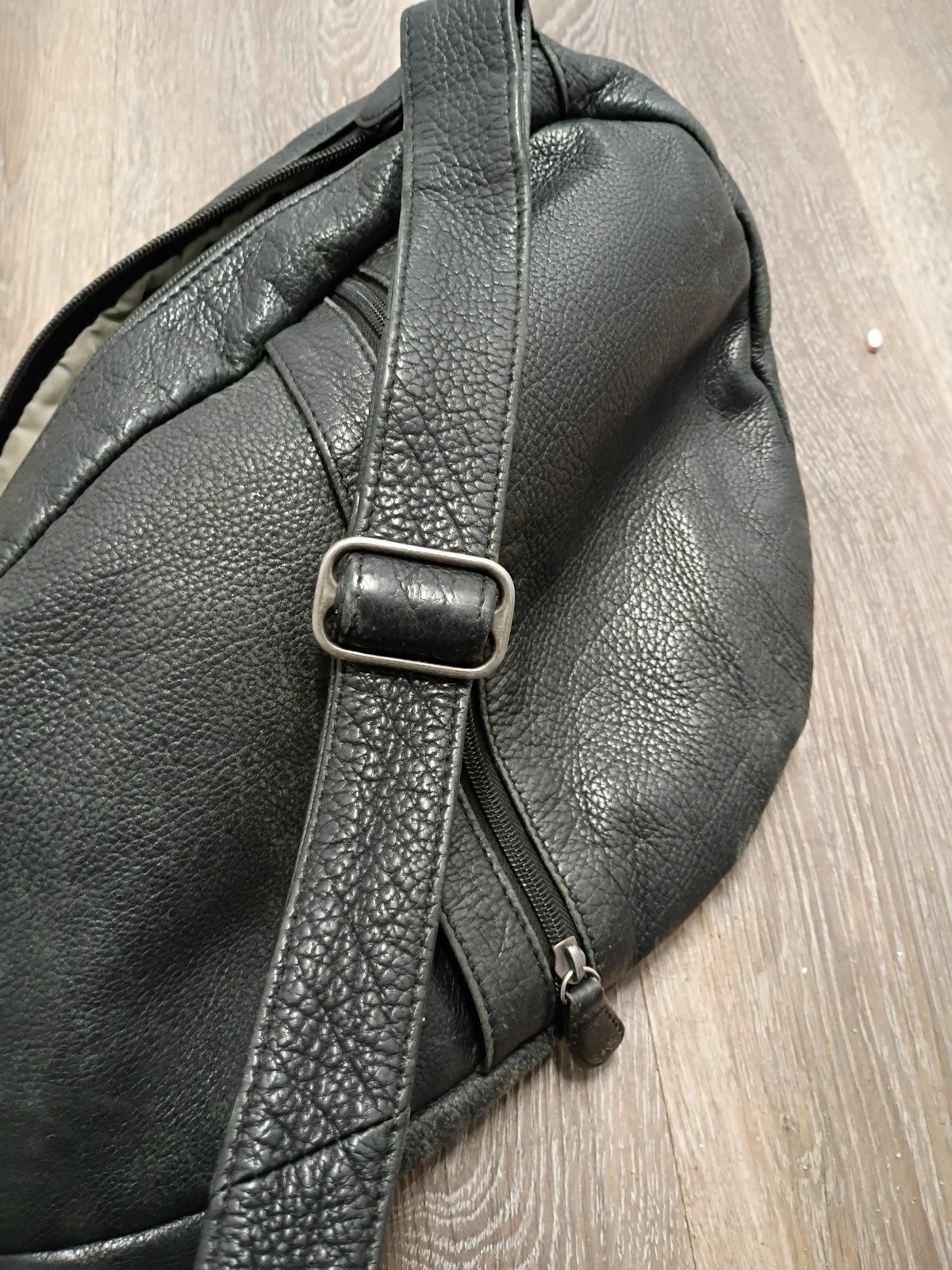AmeriBag 18” Large Leather Healthy Back Bag Tote Sling in Black Big Bag Carryall