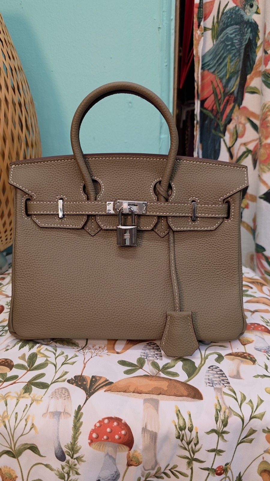 25cm Top-Grain Etoupe Leather Satchel With Crossbody Strap