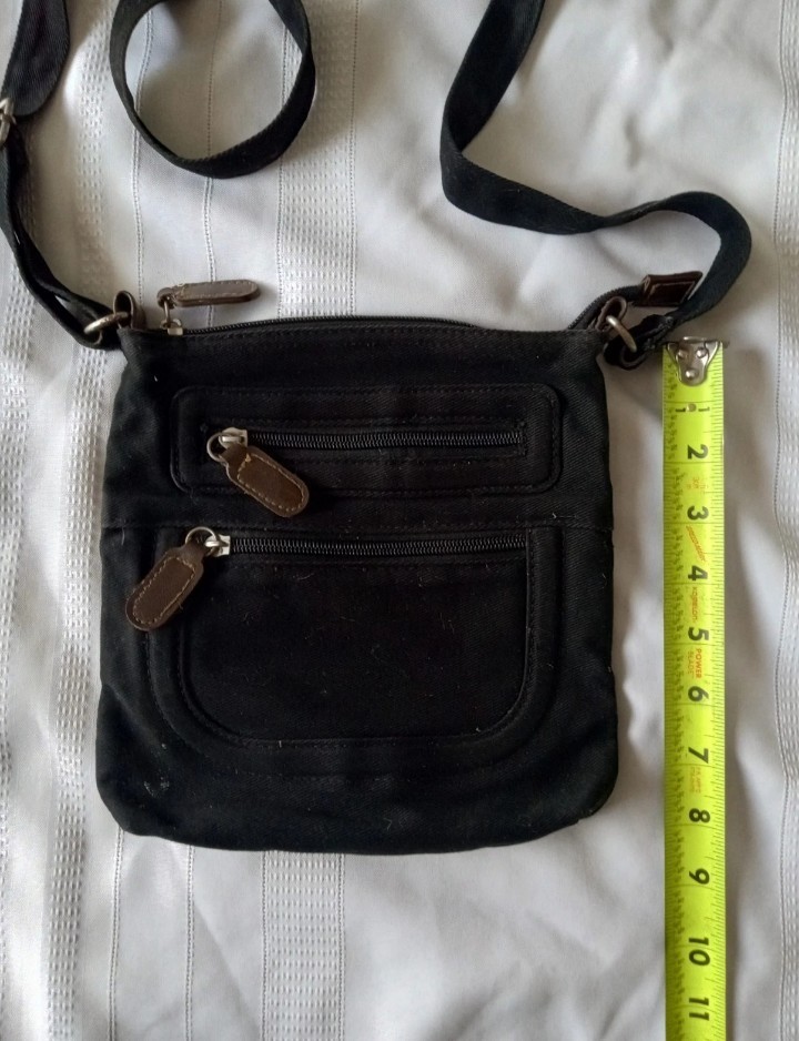 Women’s Black Canvas Crossbody Bag Adjustable Strap Multi-Pocket Purse. KLT.