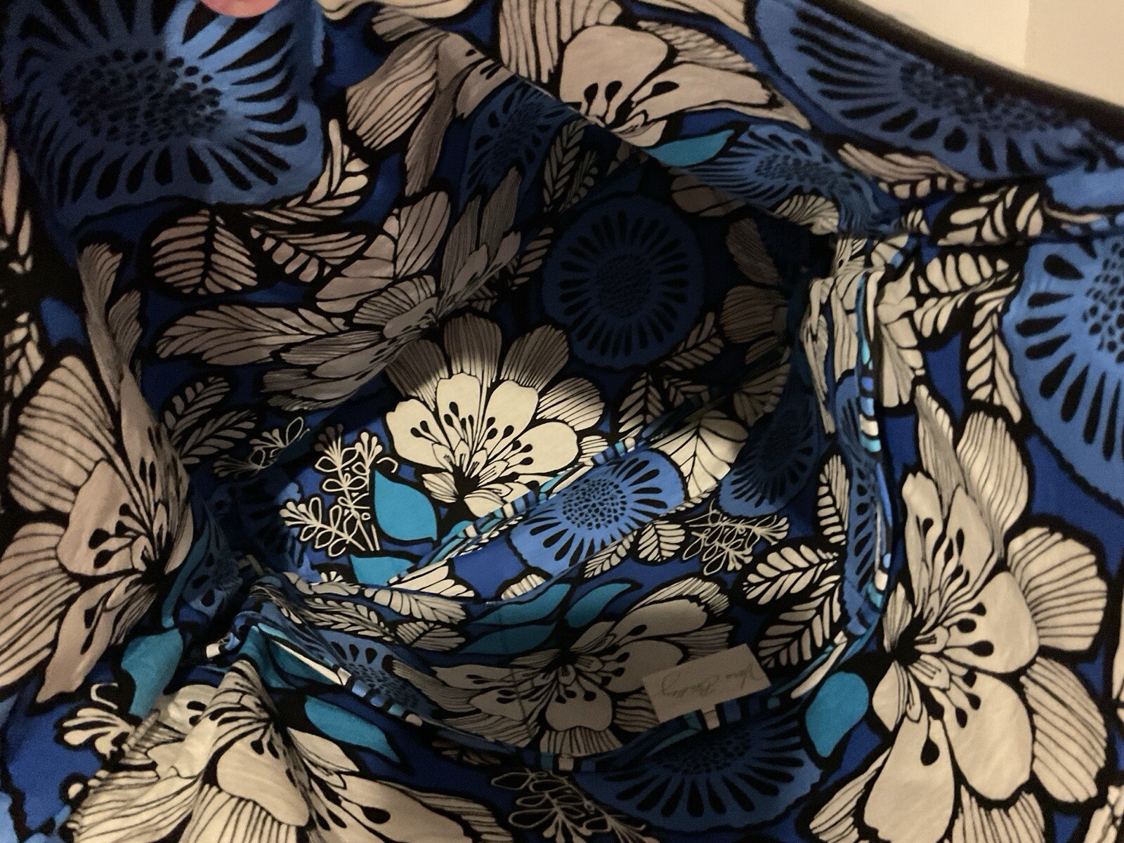 NWT ~ Vera Bradley Bayou Waves Day Tote Bag