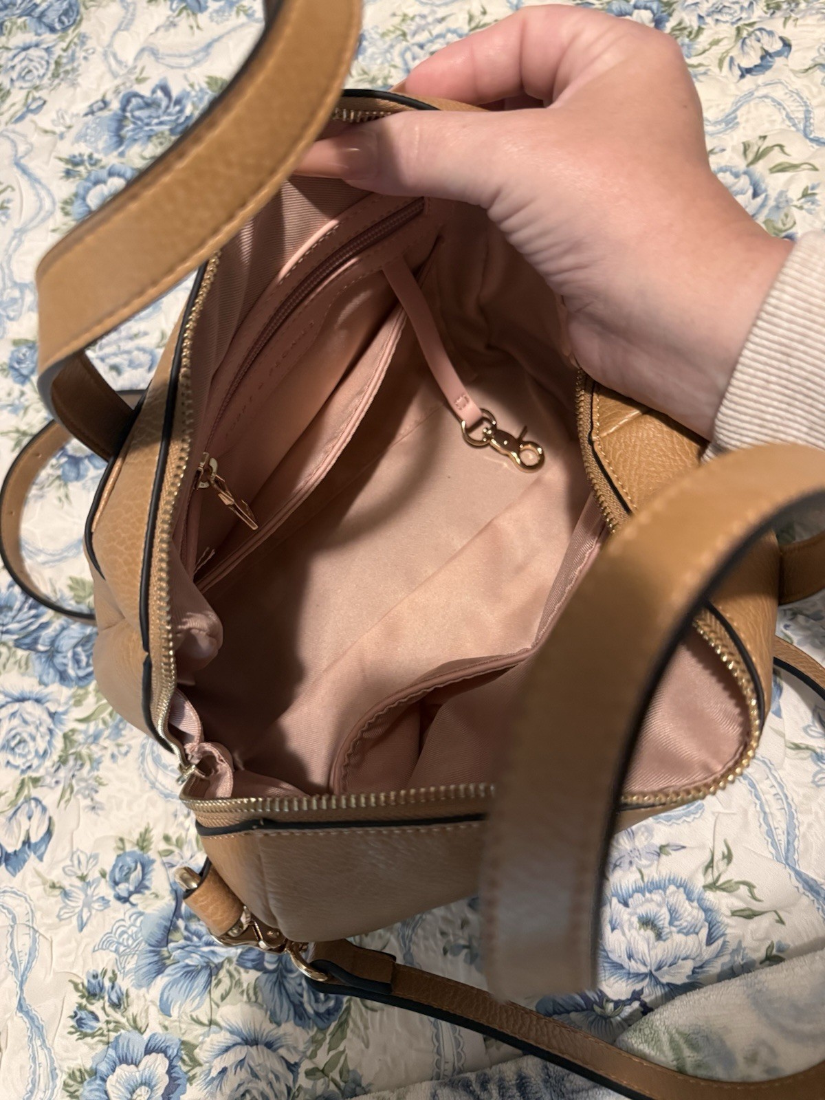 Poppy and Peonies Out and About Crossbody Purse Camel Color