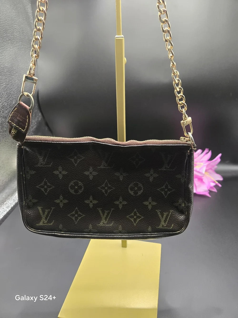 Louis Vuitton Monogram Mini Pochette Accessories Pouch Bag Brown Canvas w/ Chain