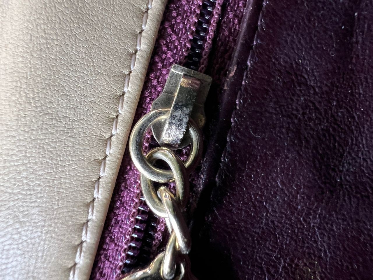 Chanel Timeless/Classique leather handbag
