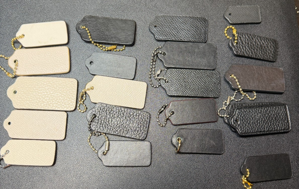Coach New York Hangtags Lot of 20 Blacks/Whites (Lot 2415)