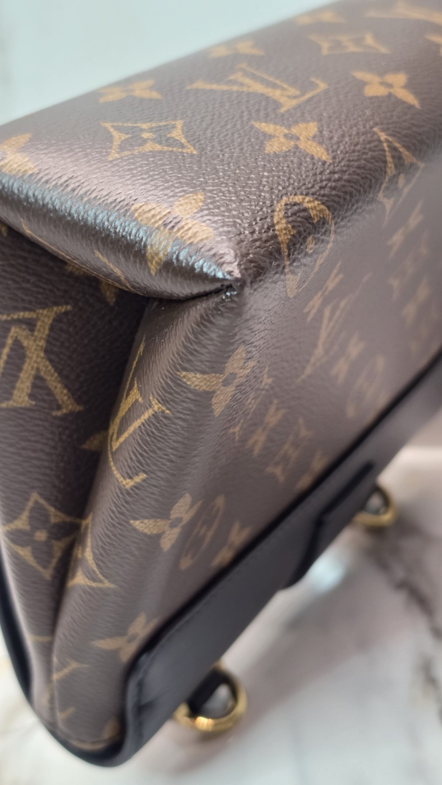 Louis Vuitton *Microchip* Locky BB Monogram Top Handle/Crossbody Bag