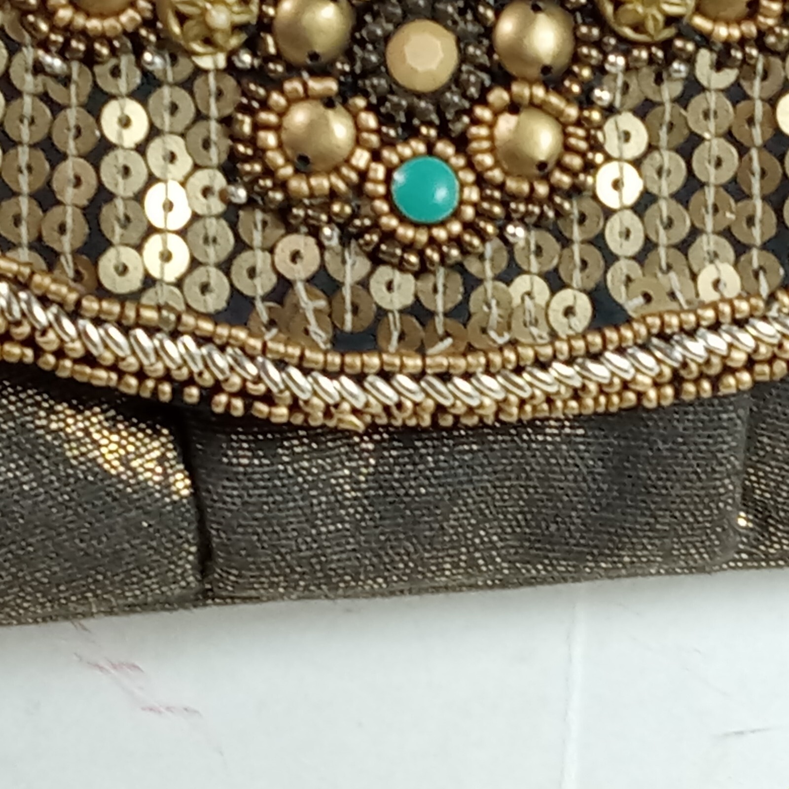 CHICOS PURSE BEADED SEQUINS Clutch GOLD CHAIN STRAP