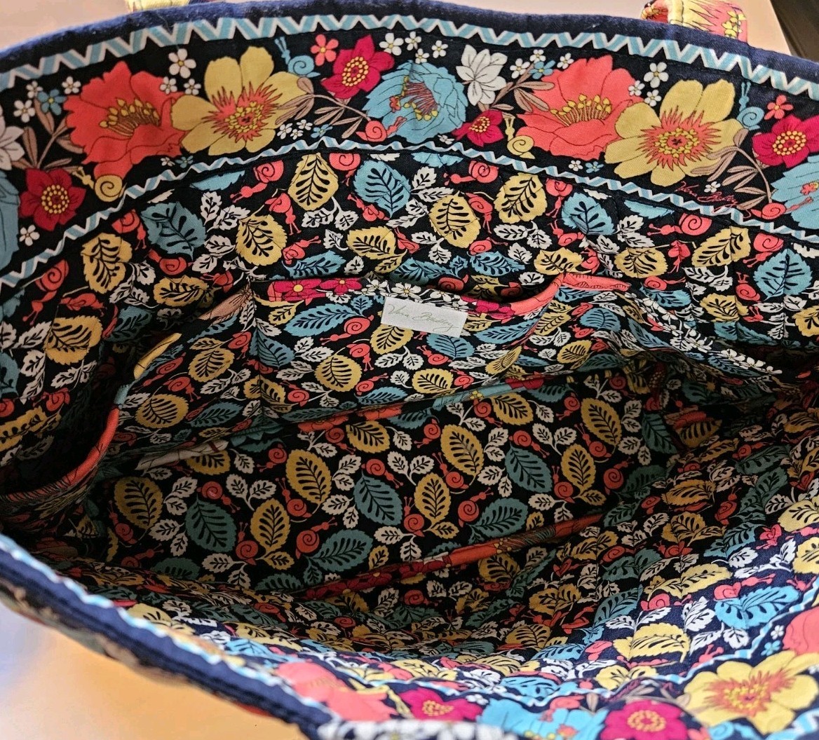 Blue Red Vera Bradley East West Shoulder Tote Bag 80s Floral Happy Snails Large