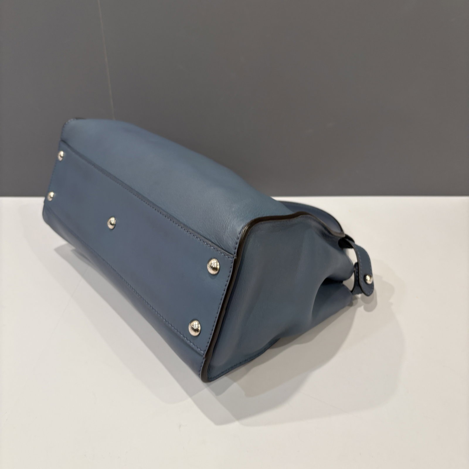 Fendi Peekaboo Iconic Medium Blue Calfskin (ws010626g6)