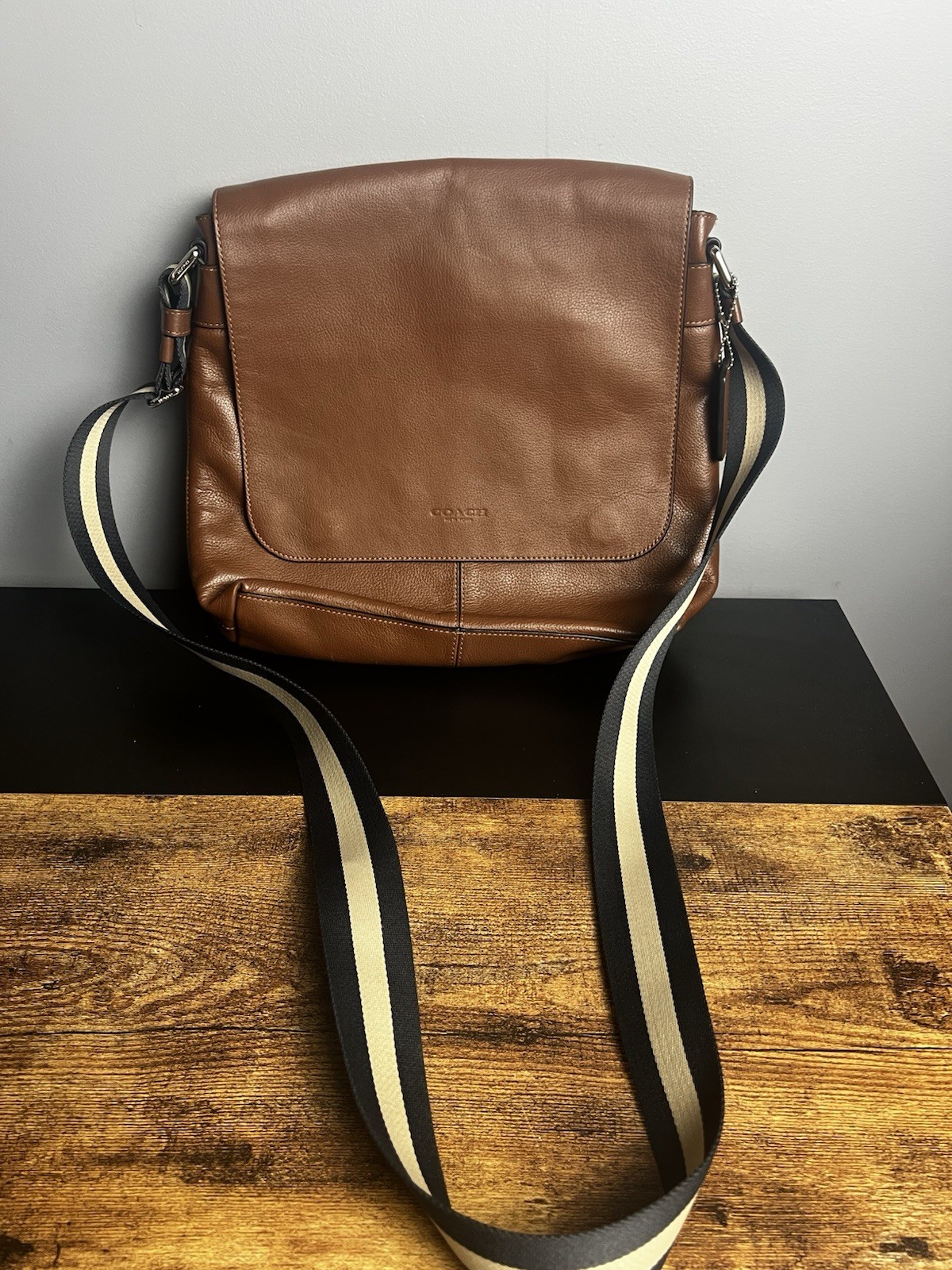 COACH Charles Sullivan Brown Leather Messenger Bag Shoulder Crossbody Unisex