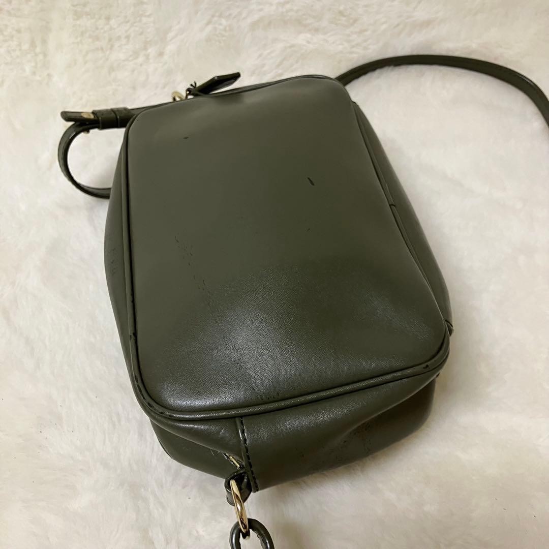 Giorgio Armani Crossbody Shoulder Bag Purse GRAZIE Leather in Khaki Green USED
