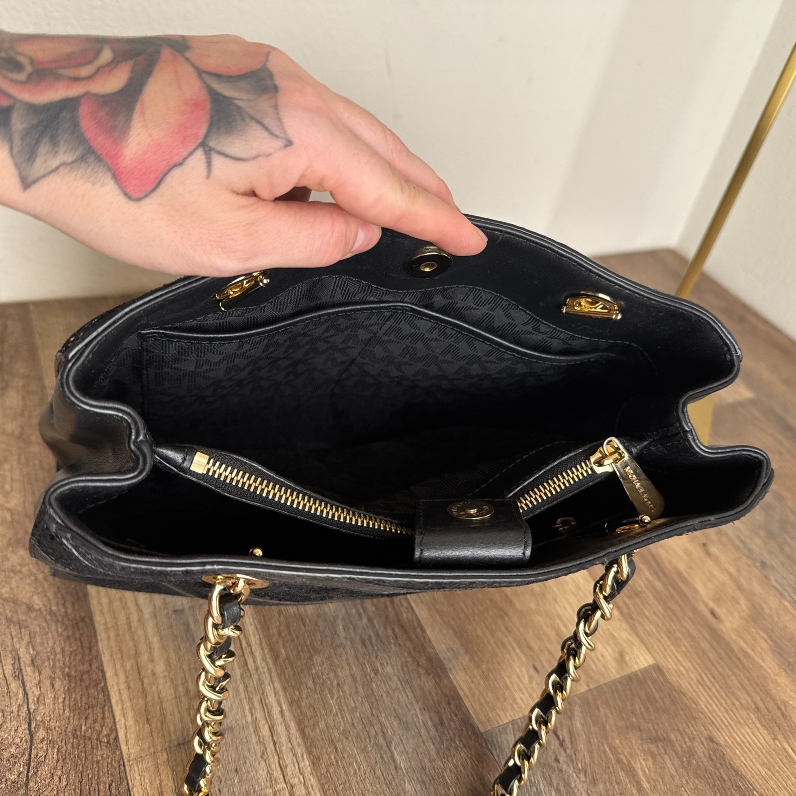 Michael Kors Susannah Chevron Black Tote Bag Patchwork Snakeskin Embossed