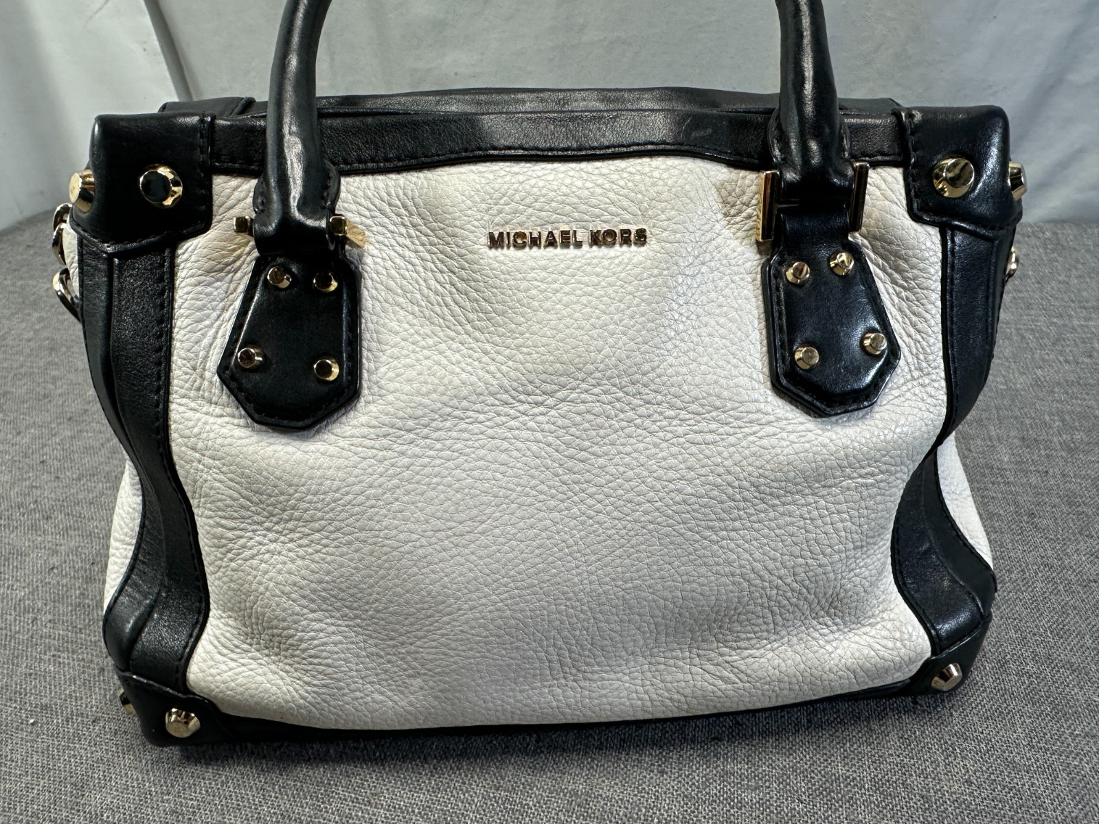 Michael Kors Taryn Medium Satchel Soft Leather Black/White Purse Nice!