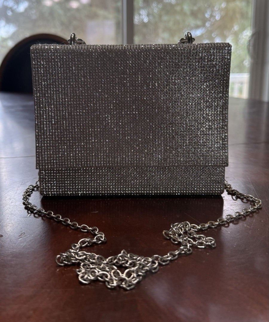Silver Glitter Evening Clutch Bag Detachable Chain Strap Magnetic Inner Pockets
