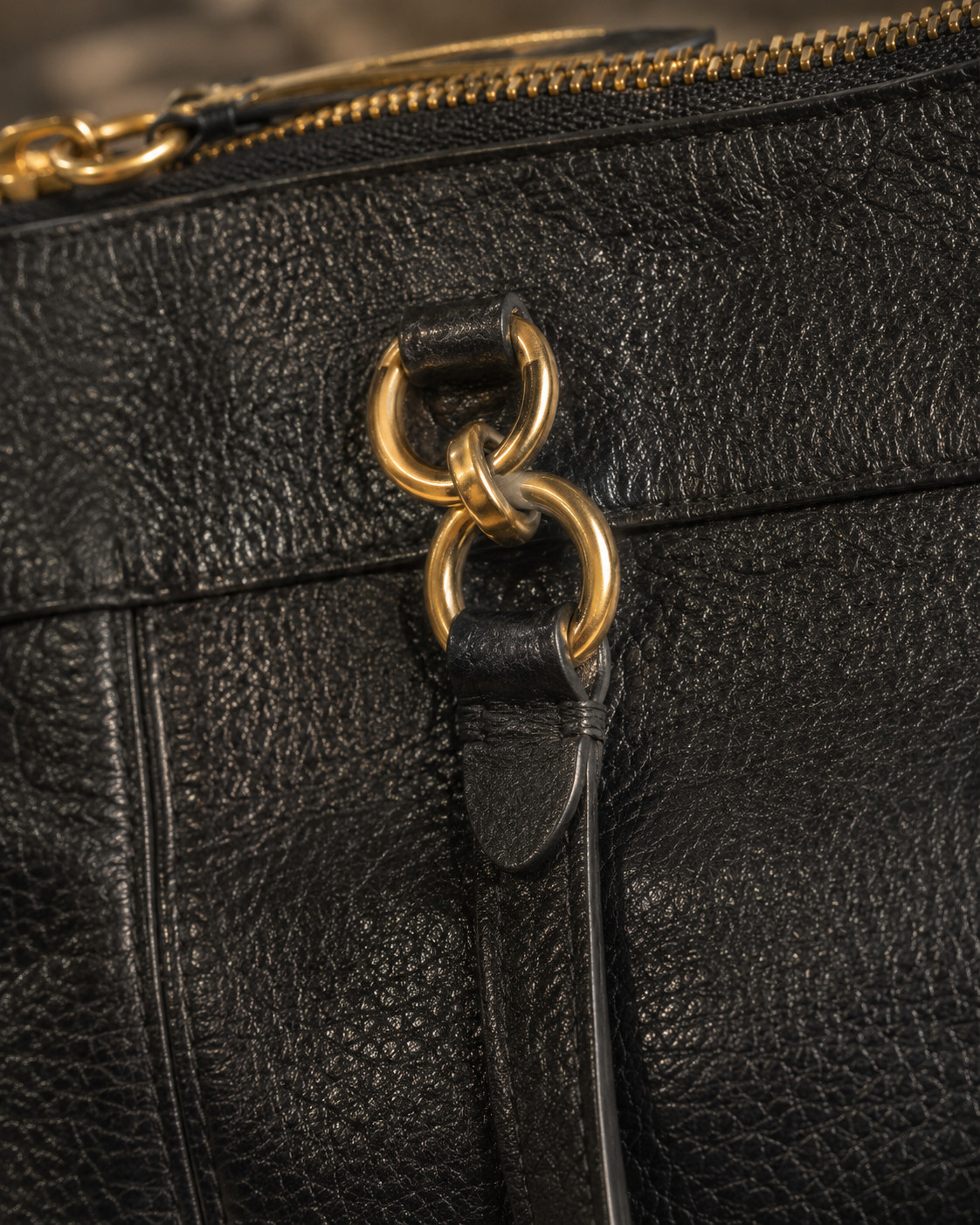 Coach Black Pebbled Leather Top Handle Crossbody Classic Gold HW Orig$450