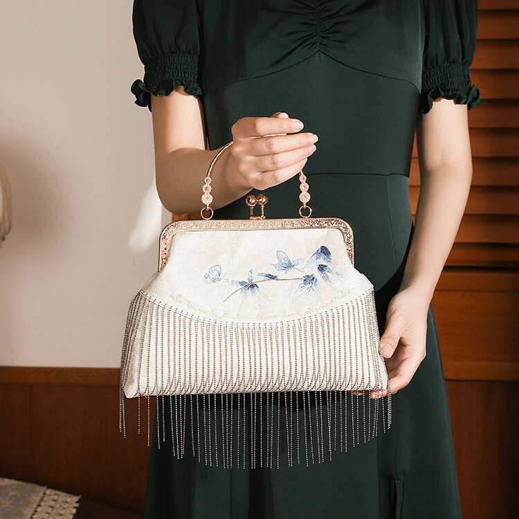 Women Antique Embroidery Tassel Bag Cheongsam Banquet Handbag “一帘竹月” Square Bag