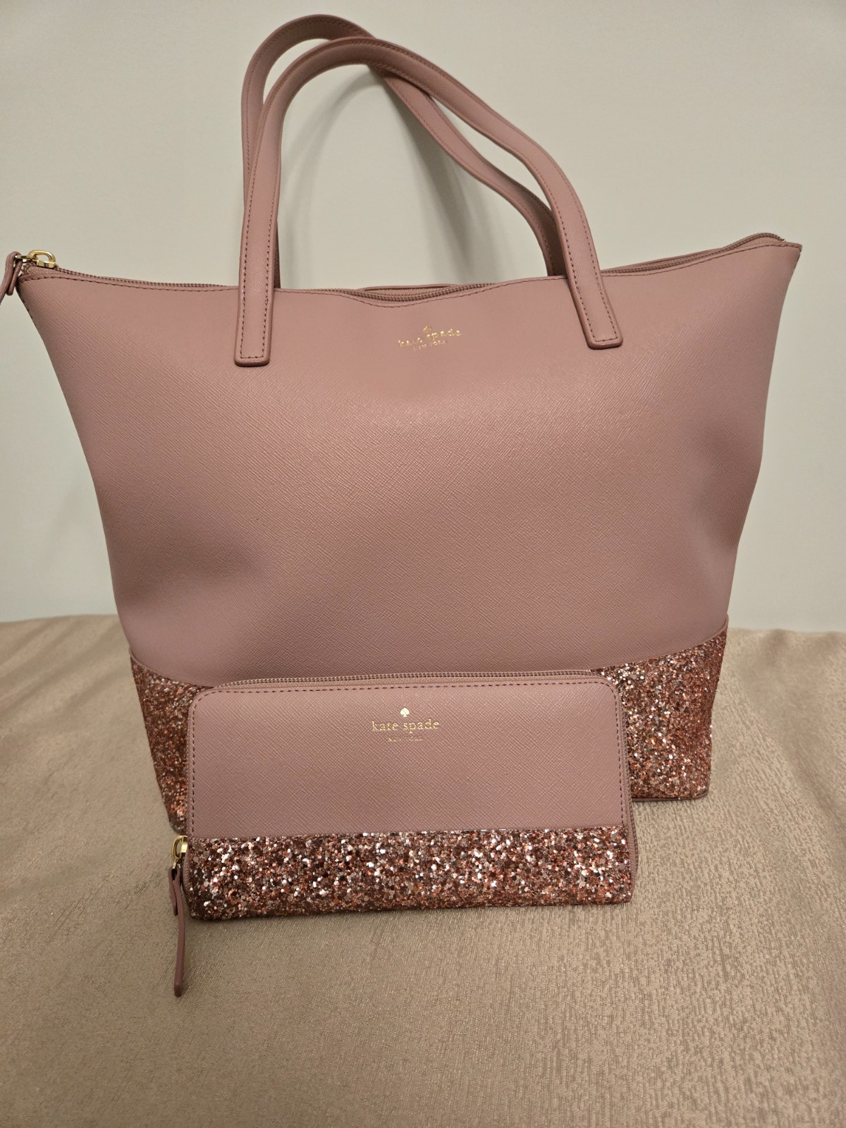 Kate Spade New York Pink Tote Bag Rose Gold Glitter Accents Zip Wallet Saffiano