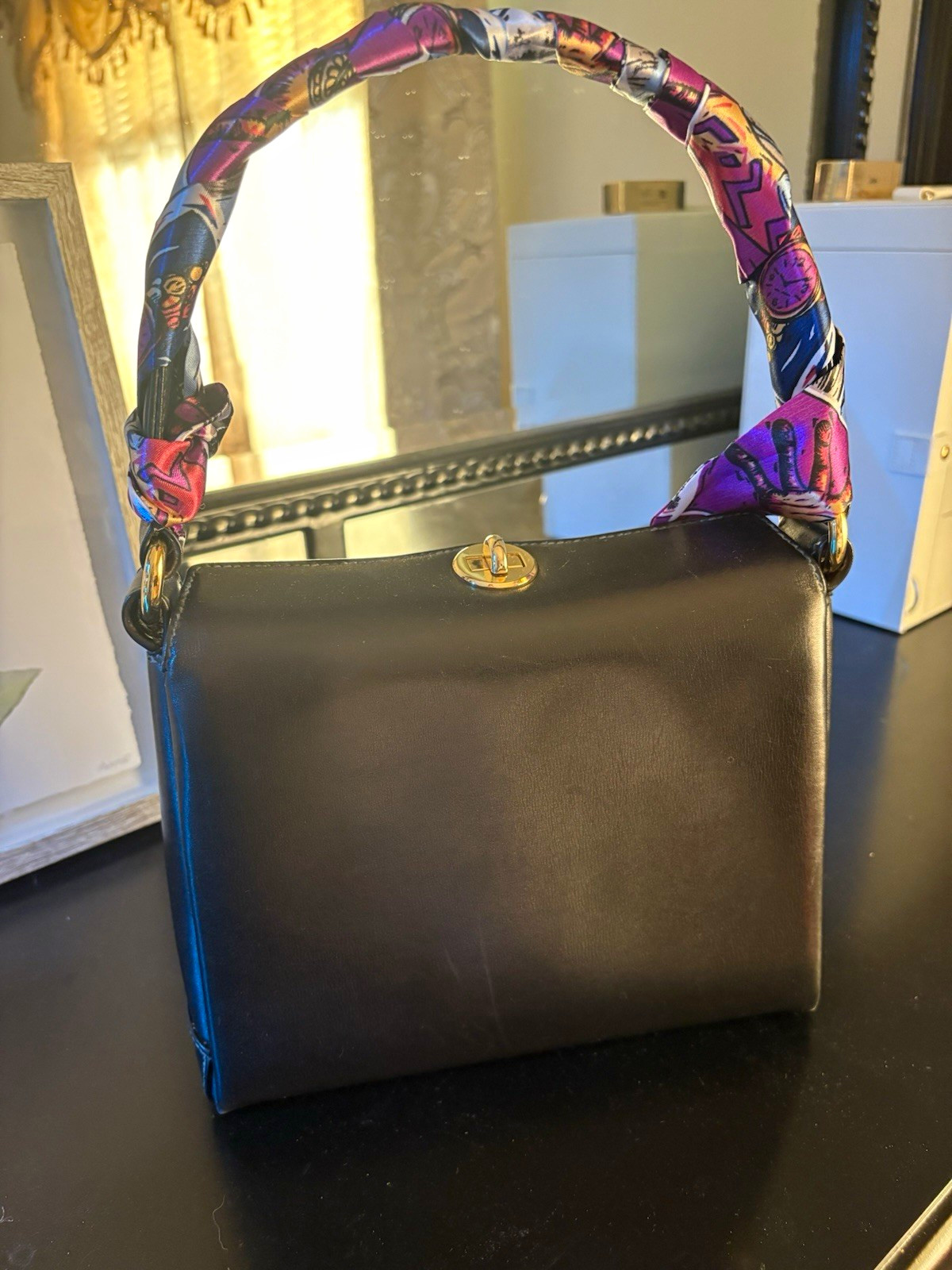 GUCCI Vintage 80s-90s Leather Handbag Black Retro Turnlock Authentic STUNNING