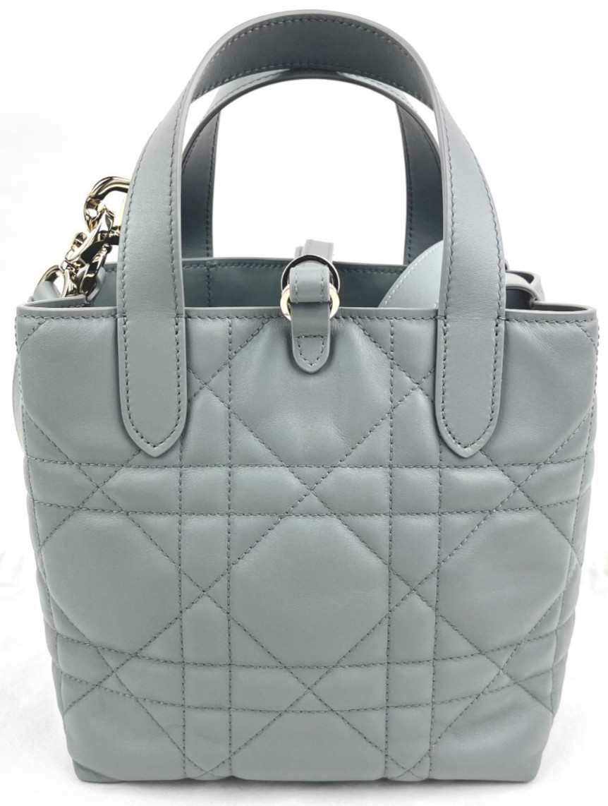 Authentic CHRISTIAN DOIR Sac Cabas Toujours Vertical Small Macro Cannage Gray