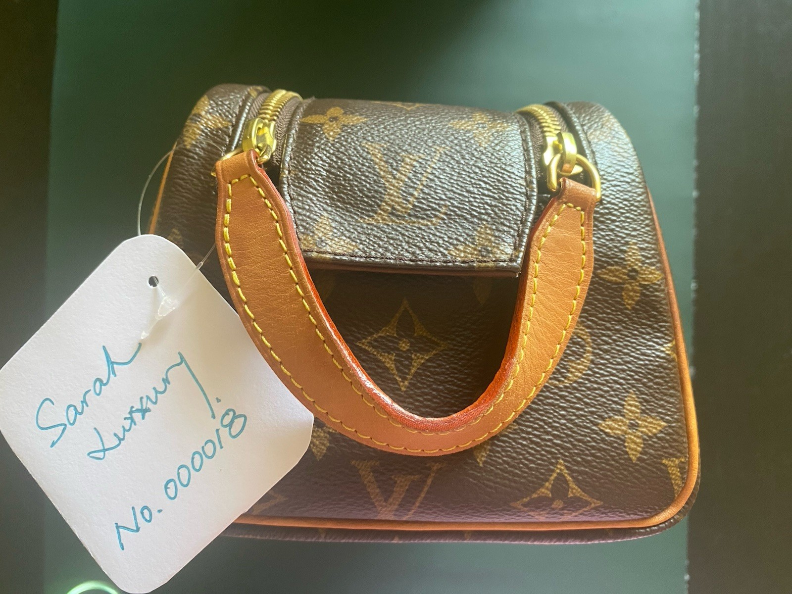 Louis Vuitton Dopp Kit Monogram Canvas Double Zip Toiletry Case Cosmetic bag