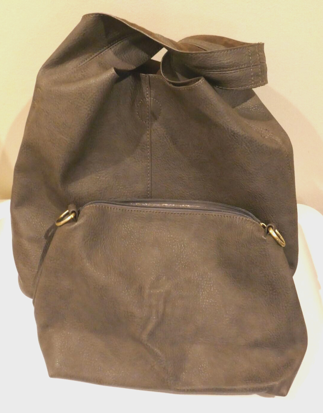 Women’s Slouchy 2-in-1 Molly Hobo Handbag Vegan Leather Gray Joy Susan Shoulder